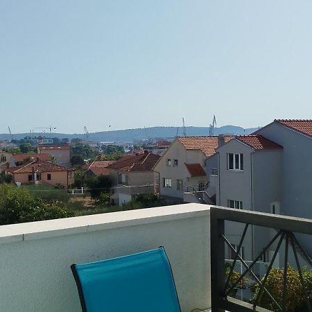 Urban Apartment Vukic Trogir Exterior foto